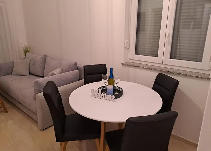 Apartmans Maslina *