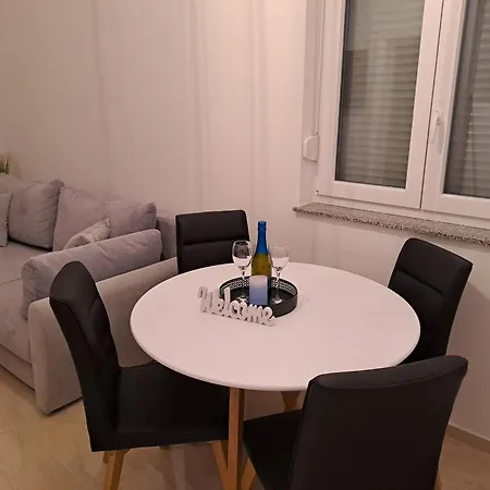 Apartmans Maslina *