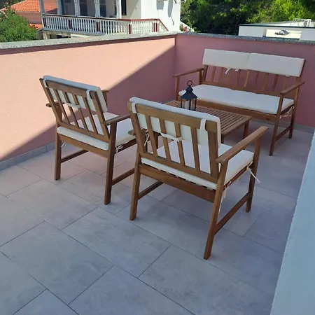 Apartmans Maslina דירה *