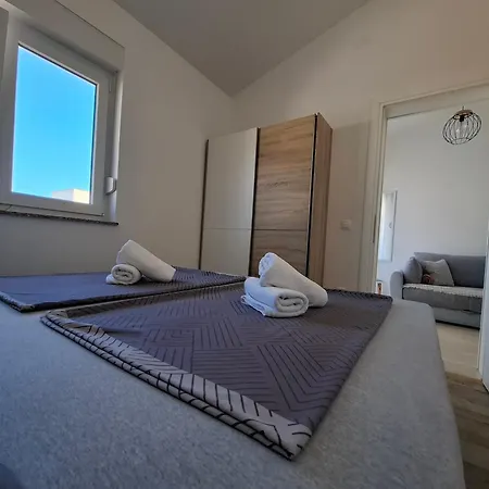 Apartmans Maslina Appartement *