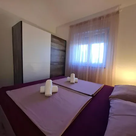 Apartmans Maslina Vir